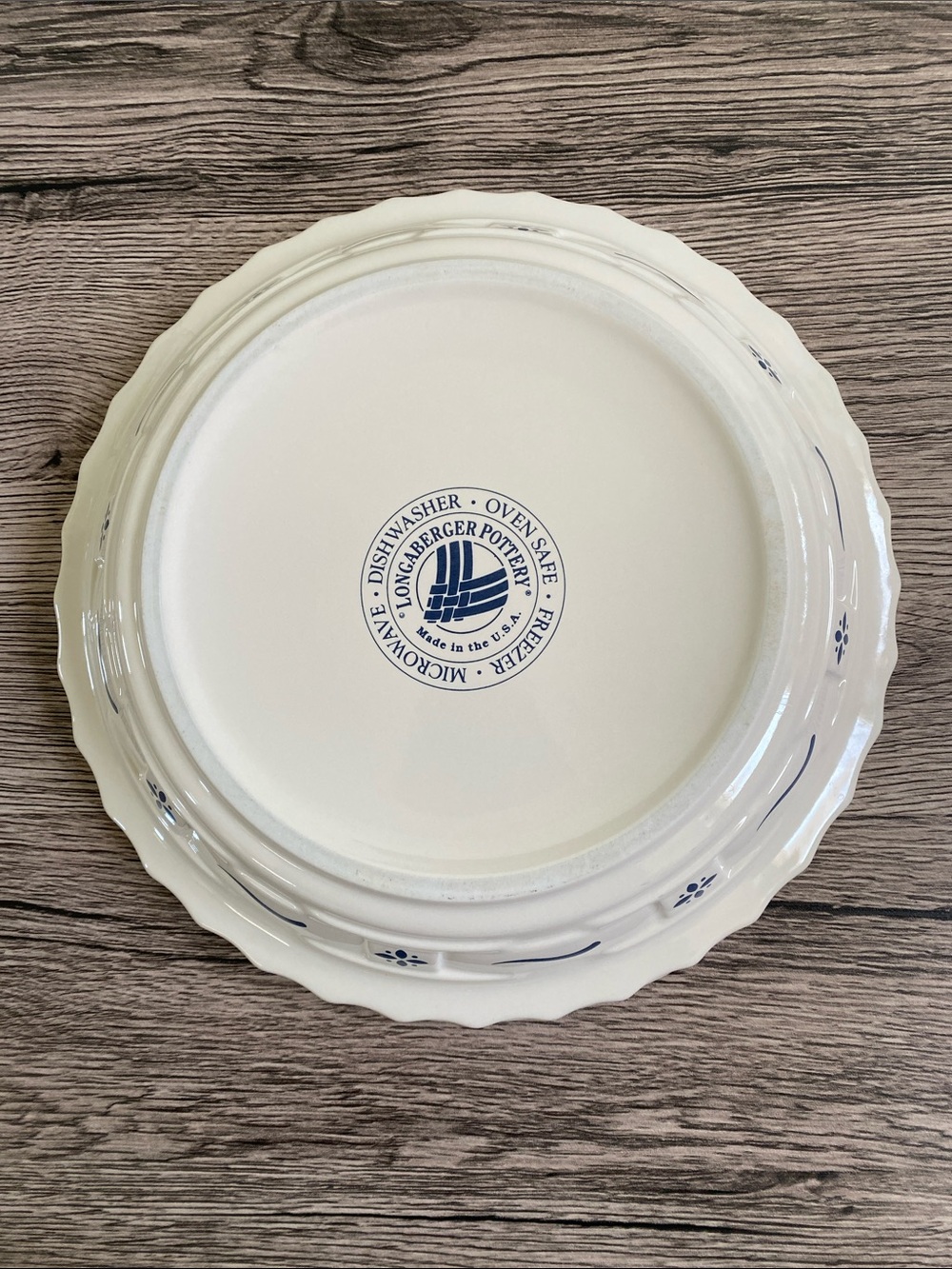 Longaberger Pottery Woven Traditions Heritage Blue 10 inch Pie Plate - Picture 5 of 8